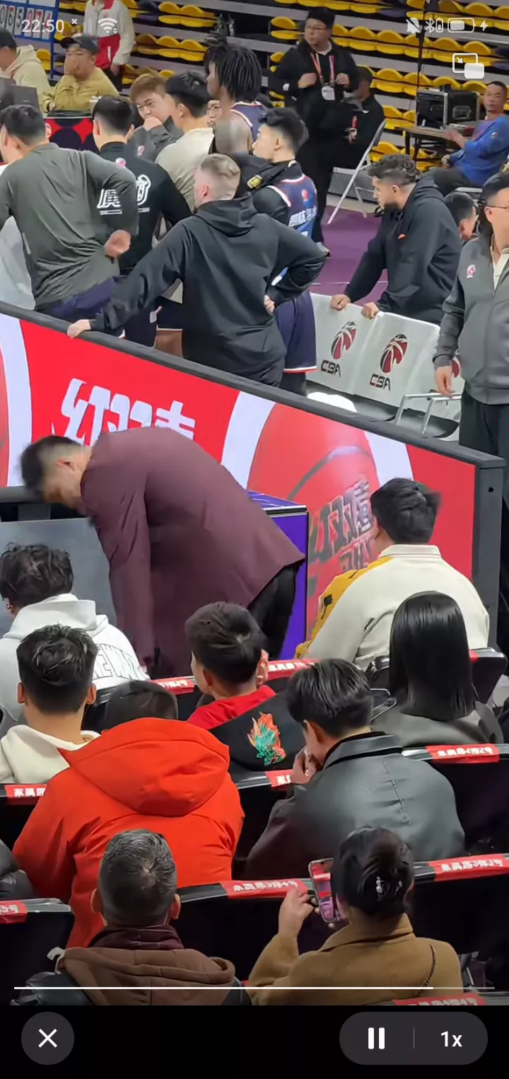 九游账号大全CBA常规赛今夜走向成谜,北京国安再遭质疑,震撼外界,更衣室氛围转暖的简单介绍